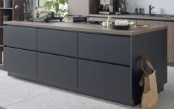 Einbauküche Stadum/Torna, schwarz/Nussbaum Nachbildung, inkl. Bosch Elektrogeräte